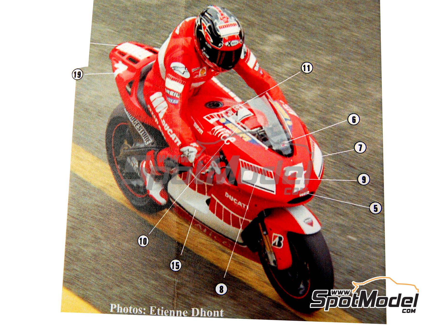Ducati Desmosedici GP5 sponsored by Marlboro Alice - French Moto GP Grand  Prix 2005. Marking / livery in 1/12 scale manufactured by Renaissance  Models 